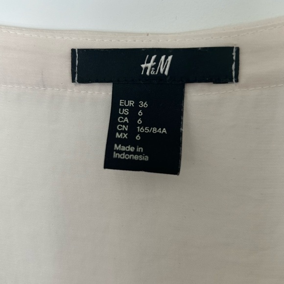 EUC H&M Tops | H & M Cream Beaded Shoulder Top. - Picture 3 of 6